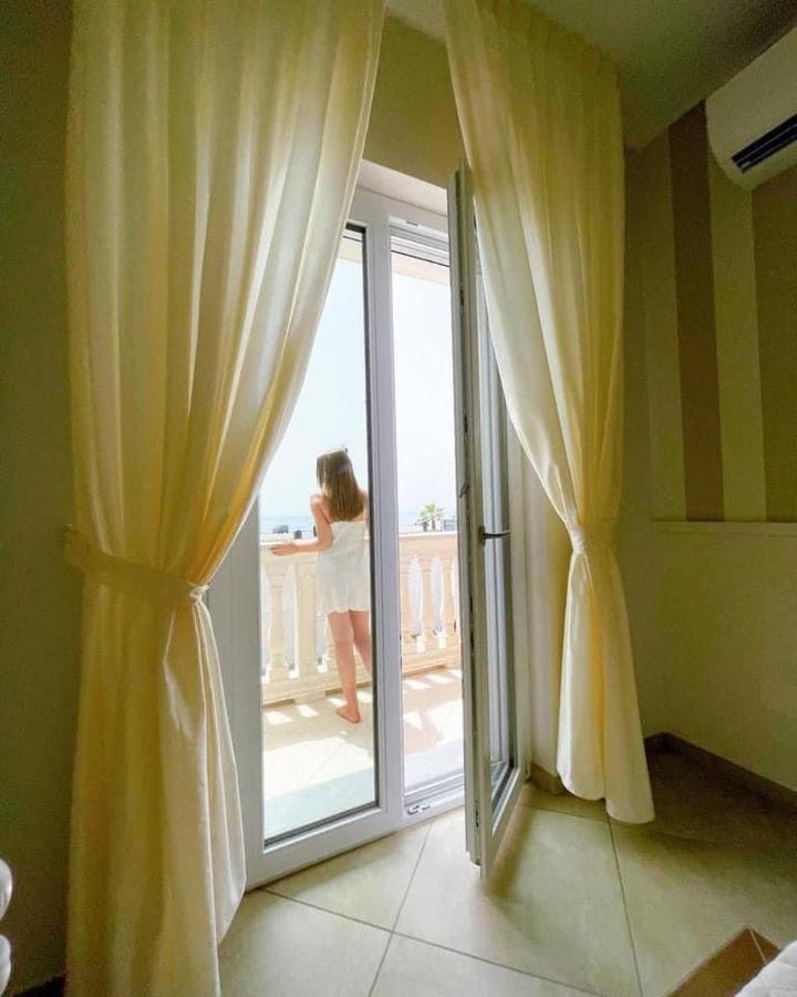 Crialesi Boutique Rooms Falerna Εξωτερικό φωτογραφία