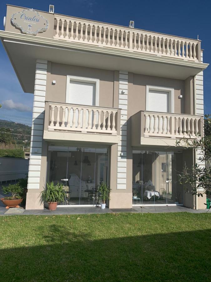 Crialesi Boutique Rooms Falerna Εξωτερικό φωτογραφία